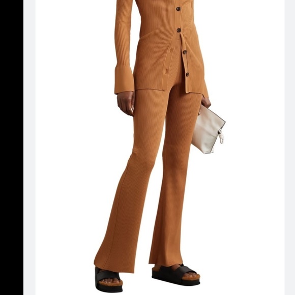 A.L.C NWT High Rise Ribbed Flared Leg Size X-Small - Picture 1 of 12